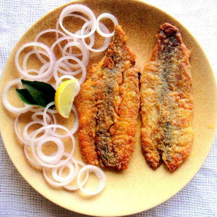 http://homegrown.co.in/wp-content/uploads/2015/02/Fresh-catch-Bombil-fry-journeyglobe.blogspot.jpg