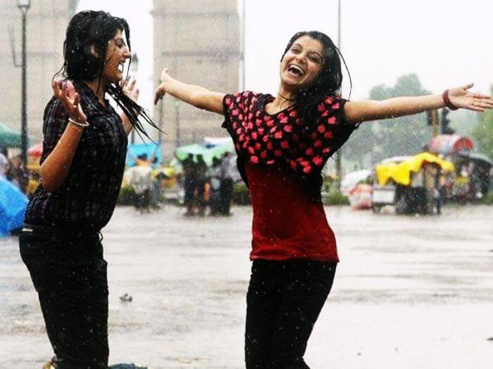Girls enjoying in the Mumbai rains