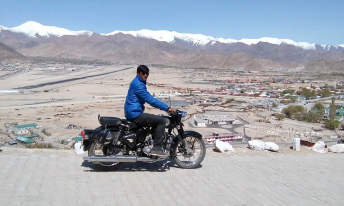 best bike for road trip to ladakh