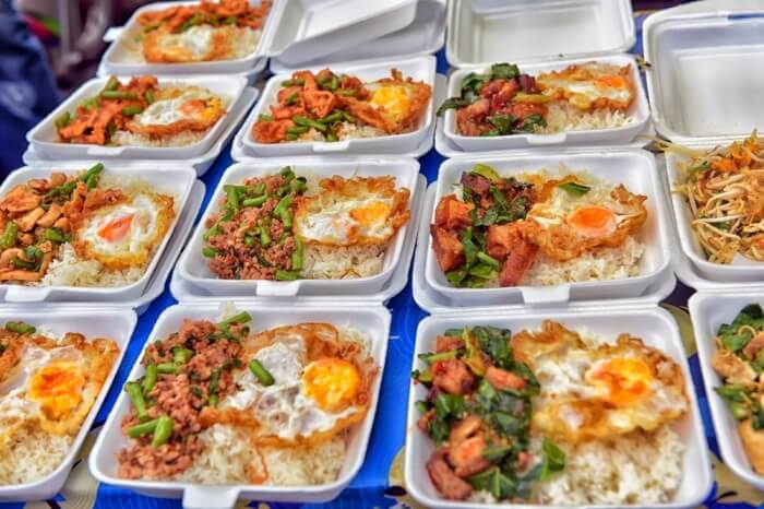 Pattaya Street Food Guide: 8 Must-Try Delicacies That Let You Taste The Authentic Thai Flavors 5 Kai Jeow
