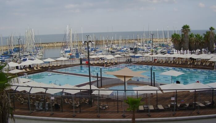 pool view