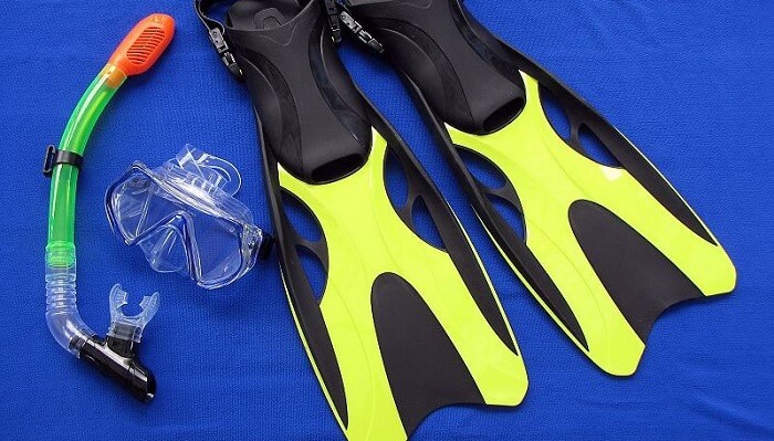 Snorkeling gear